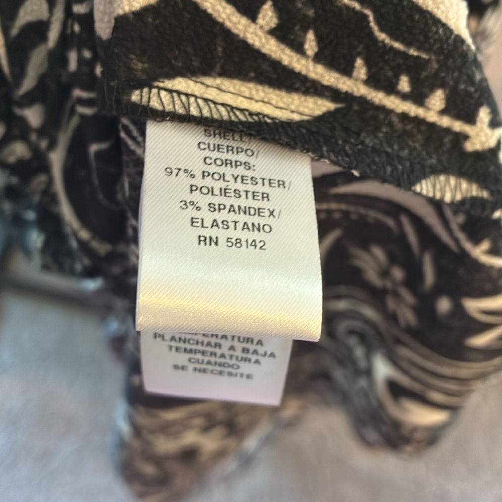 NWT Dress HAWAIIAN PAISLEY Crepe Split Ruffle Neck Maxi Dress Black Sleeveless - Picture 6 of 15